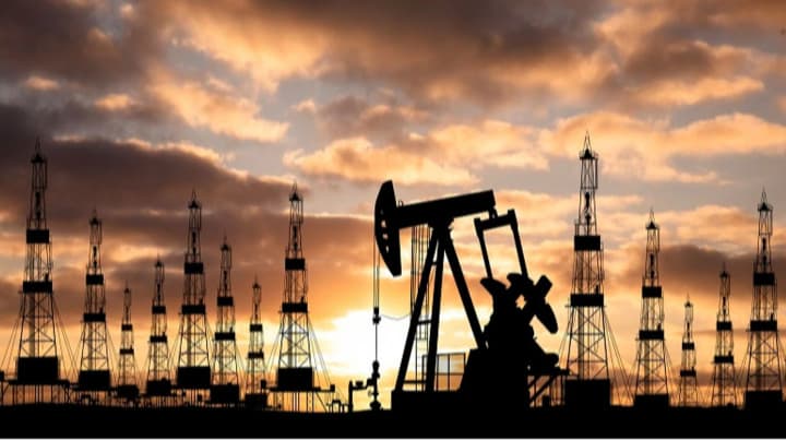 oil-prices-rose-after-trumps-blockade-of-venezuelan-tankers-reuters