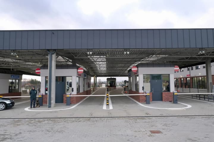 border-guards-warned-of-temporary-slowdown-of-traffic-at-the-border-with-poland-due-to-technical-works