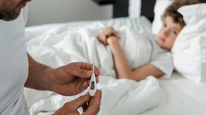 okupatsiina-administratsiia-ihnoruie-spalakh-epidemii-u-shkolakh-alchevska-tsns