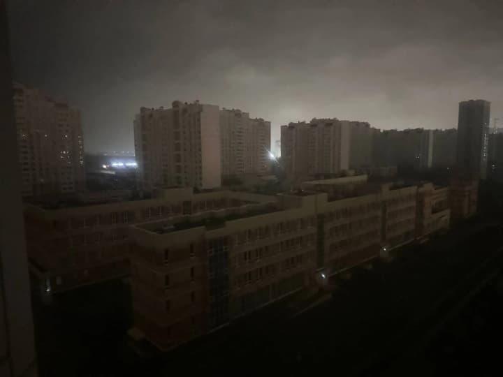 vzrivi-v-rossii-teplotsentral-v-orle-i-zavod-ammiaka-v-tolyatti-okazalis-pod-atakoi-chast-rostova-bez-sveta