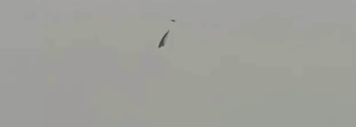 istoriia-z-video-z-dronom-iz-rosiiskym-trykolorom-nad-kyievom-otrymala-prodovzhennia-politsiia-pidtverdyla-zapusk-nevidomoho-bezpilotnyka