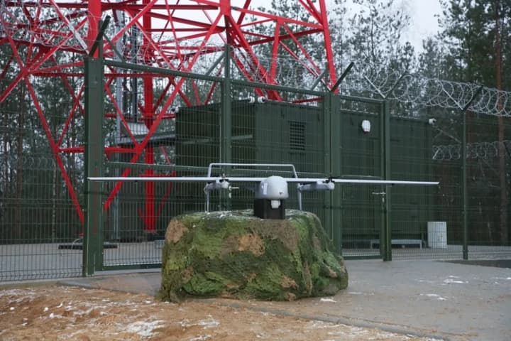 polshcha-na-kordoni-z-bilorussiu-vstanovyla-pershi-elementy-systemy-protydii-dronam