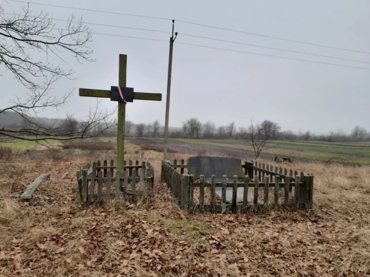 ukraina-ta-polshcha-hotuiutsia-do-novykh-poshukovykh-robit-na-rivnenshchyni-navesni-minkult