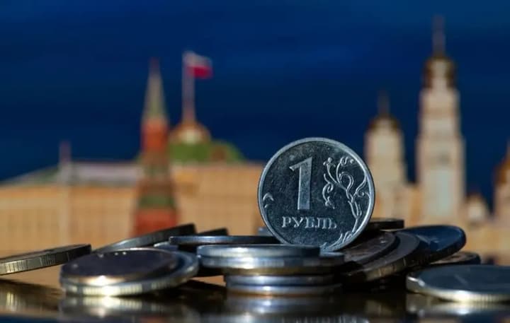 the-rubles-rise-creates-a-new-threat-to-the-russian-economy-media