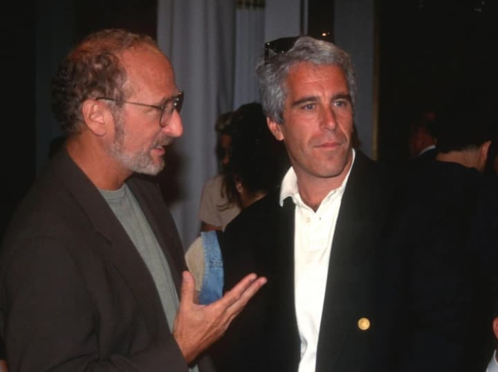 delo-epshteina-minyust-ssha-nashel-yeshche-million-dokumentov-kotorie-ne-uspeli-obnarodovat