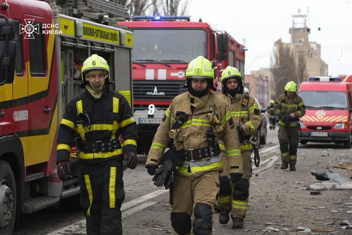 consequences-of-the-attack-on-kyiv-one-person-killed-number-of-injured-rose-to-27-ses