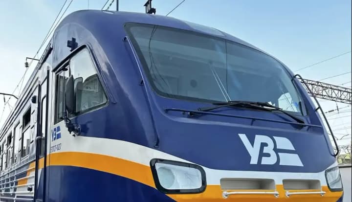 poizd-hutsulshchyna-prodovzhuie-marshrut-do-rakhova-ukrzaliznytsia