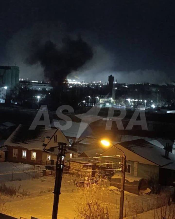 russia-reports-that-the-energiya-plant-caught-fire-in-yelets-after-a-drone-attack