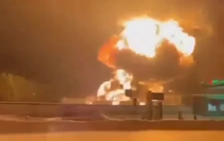 drones-attacked-an-oil-depot-in-russias-belgorod-region