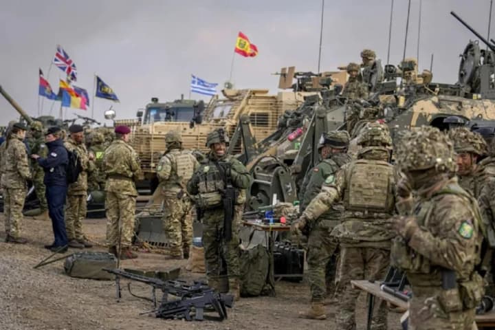 brytaniia-ta-frantsiia-planuiut-vidpravyty-do-ukrainy-ne-bilshe-15-000-viiskovykh-pislia-myrnoi-uhody-the-times