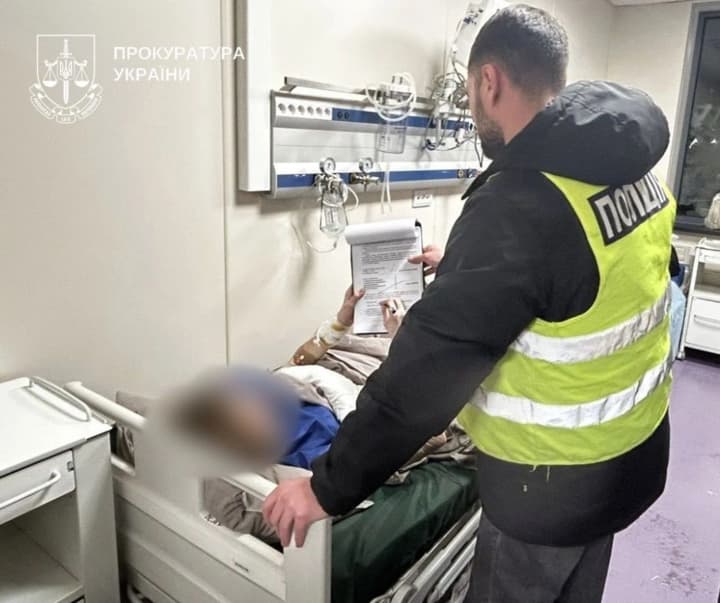 napad-9-klasnyka-z-nozhem-u-shkoli-v-kyievi-pidlitku-povidomyly-pro-pidozru