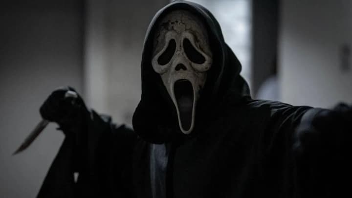 krik-7-skoro-viidet-na-bolshie-ekrani-kto-iz-zvezdnikh-geroev-franshizi-primet-uchastie-v-novoi-chasti