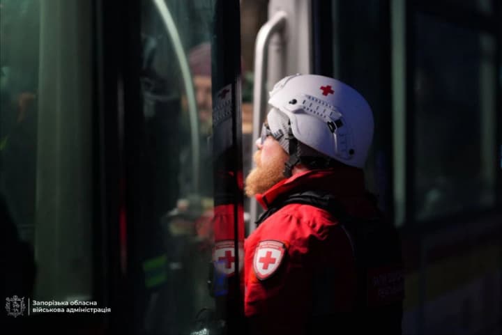 4-liudei-poraneno-cherez-ataku-rf-u-zaporizhzhi-detali