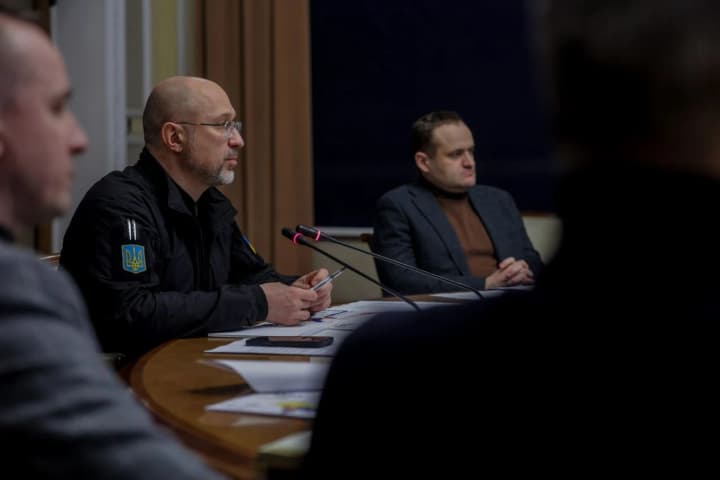 darnytska-tets-zaznala-sylnykh-poshkodzhen-shmyhal-pro-naslidky-nichnoi-ataky-rf-na-kyiv