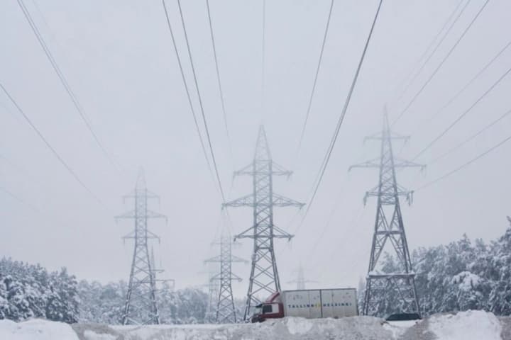 bad-weather-in-poltava-region-left-almost-70-settlements-without-electricity