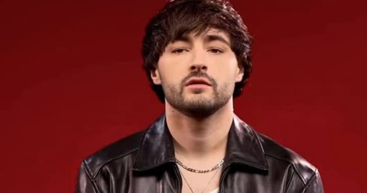 khaiat-prezentuvav-pershyi-synhl-motyv-z-mini-albomu-tryptykh-pro-viinu