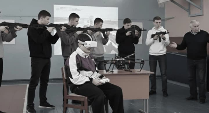 okupanty-na-tot-formuiut-molodizhnyi-rezerv-dlia-armii-rf-tsns