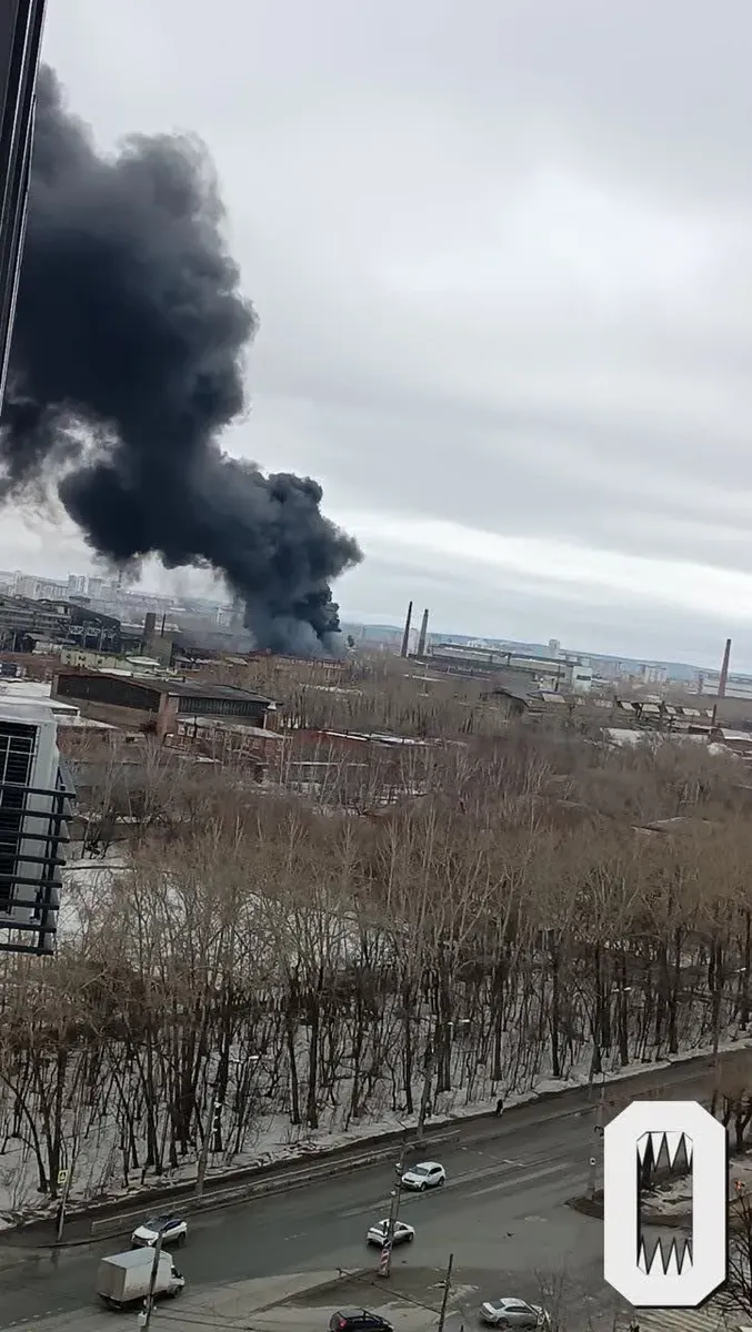 Масштабный пожар в екатеринбурге: вспыхнул цех 