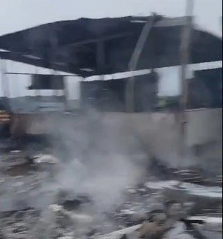 У Краснодарському краї рф бпла атакували нафтопереробні заводи й військовий аеродром, пошкоджено літаки