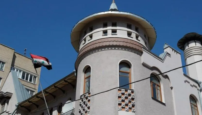 The Syrian Embassy In Moscow Changed Its Flag After The Overthrow Of the-syrian-embassy-in-moscow-changed-its-flag-after-the-overthrow-of
