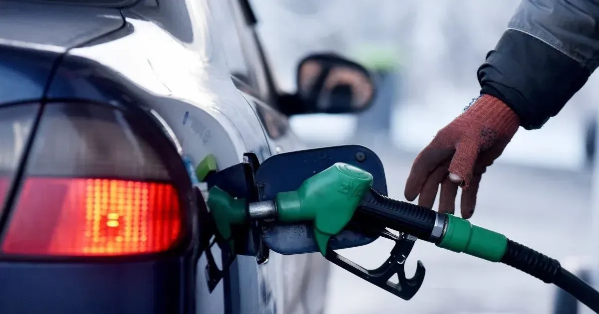 Fuel prices in Ukraine are rising due to higher world oil prices and US  sanctions against Russia - expert | УНН