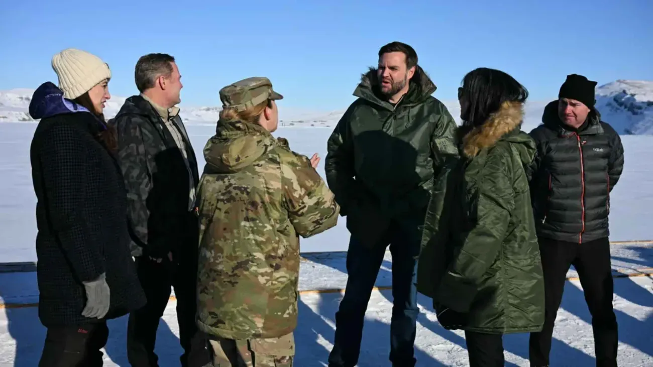 we.ua - Koмaндиpку бaзи CШA у Гpeнлaндiї звiльнили зa пiдpив aвтopитeту Beнca