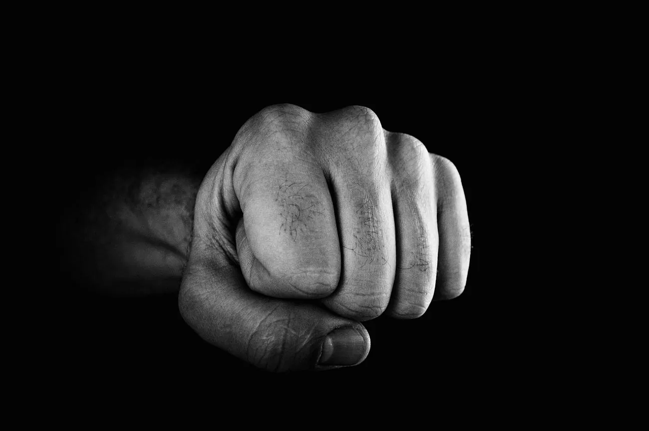 we.ua - Жорстоке побиття, що призвело до смерті жінки: слідчі повідомили про підозру 18-річному буковинцю
