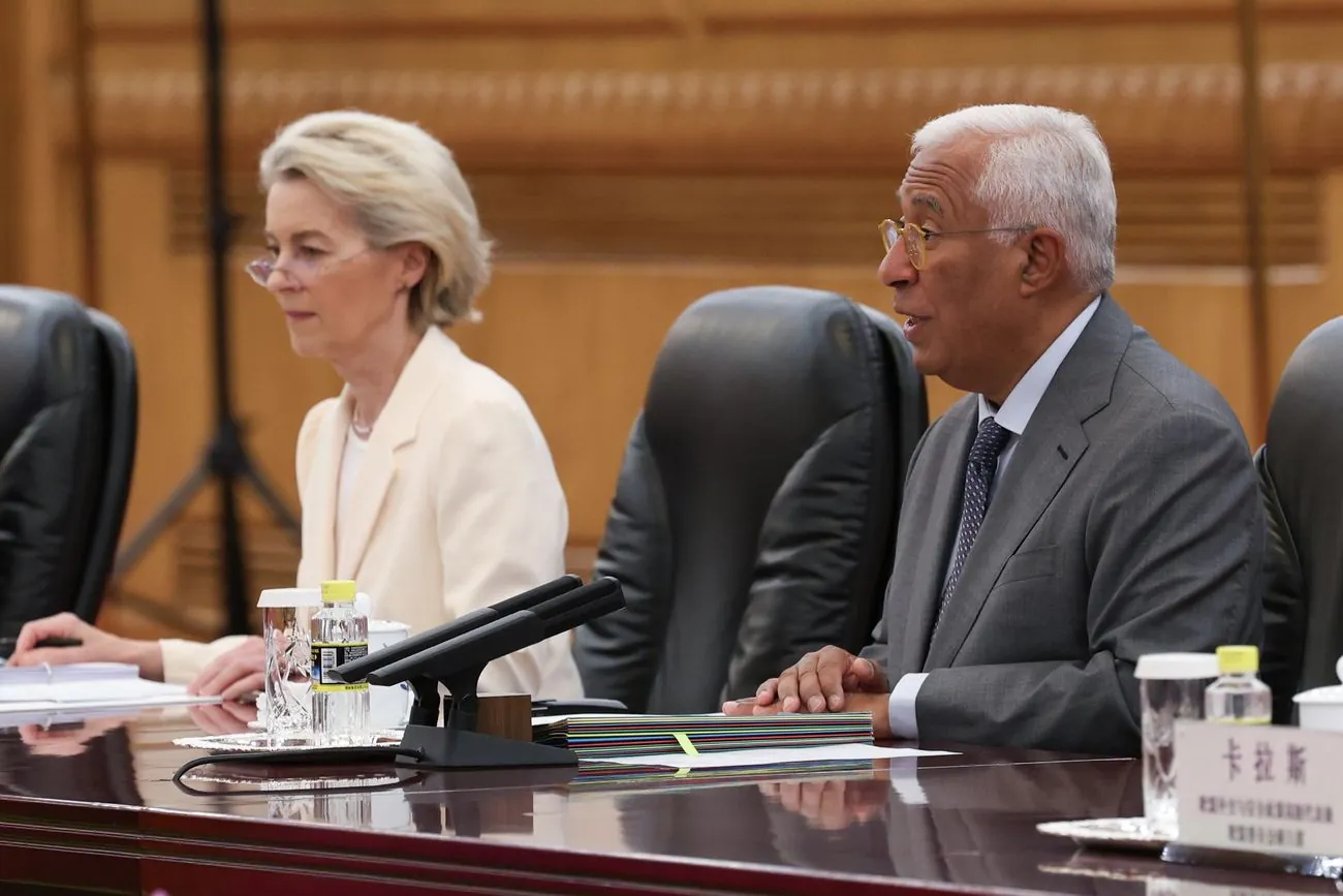 EU Voditelji pozvali Kitajsko k pritisku na Rusijo za konec vojne v Ukrajini