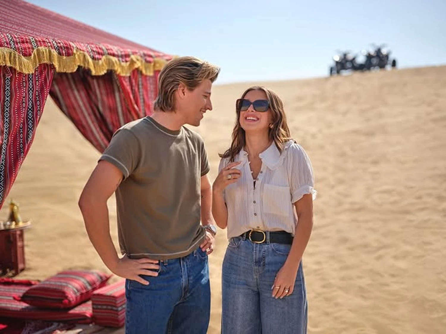 Зірка &quot;Дивних див&quot; Міллі Боббі Браун та Джейк Бон Джові усиновили дитину