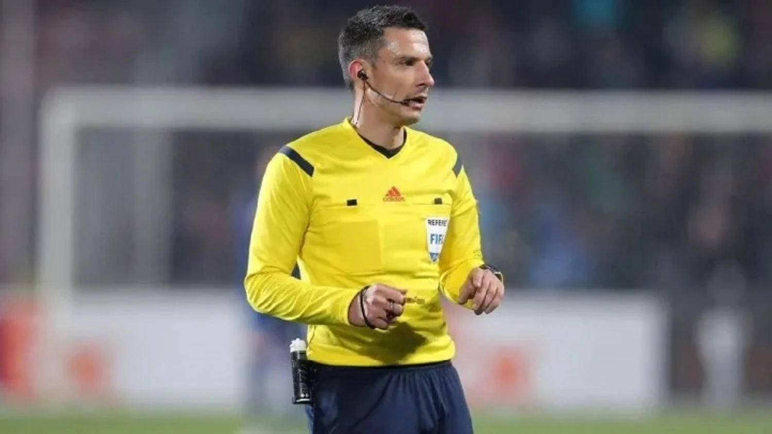 Славко Вінчич - головний арбітр поєдинку