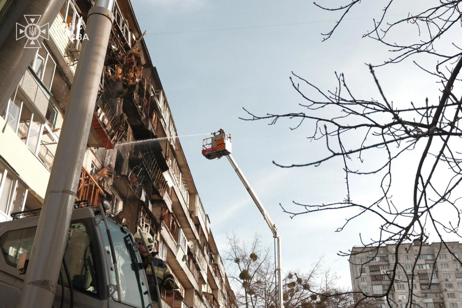 Кількість загиблих від нічного удару рф по Києву зросла до 5