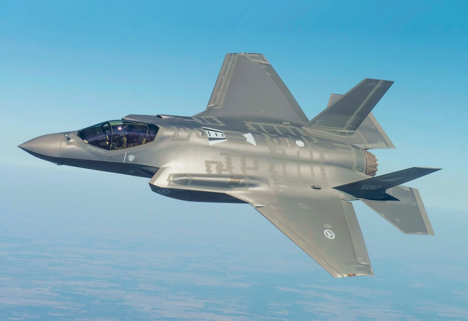    F-35 Lightning II  