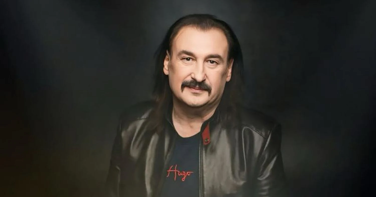 Ukrainian singer Stepan Higa underwent emergency surgery: what is known about his condition