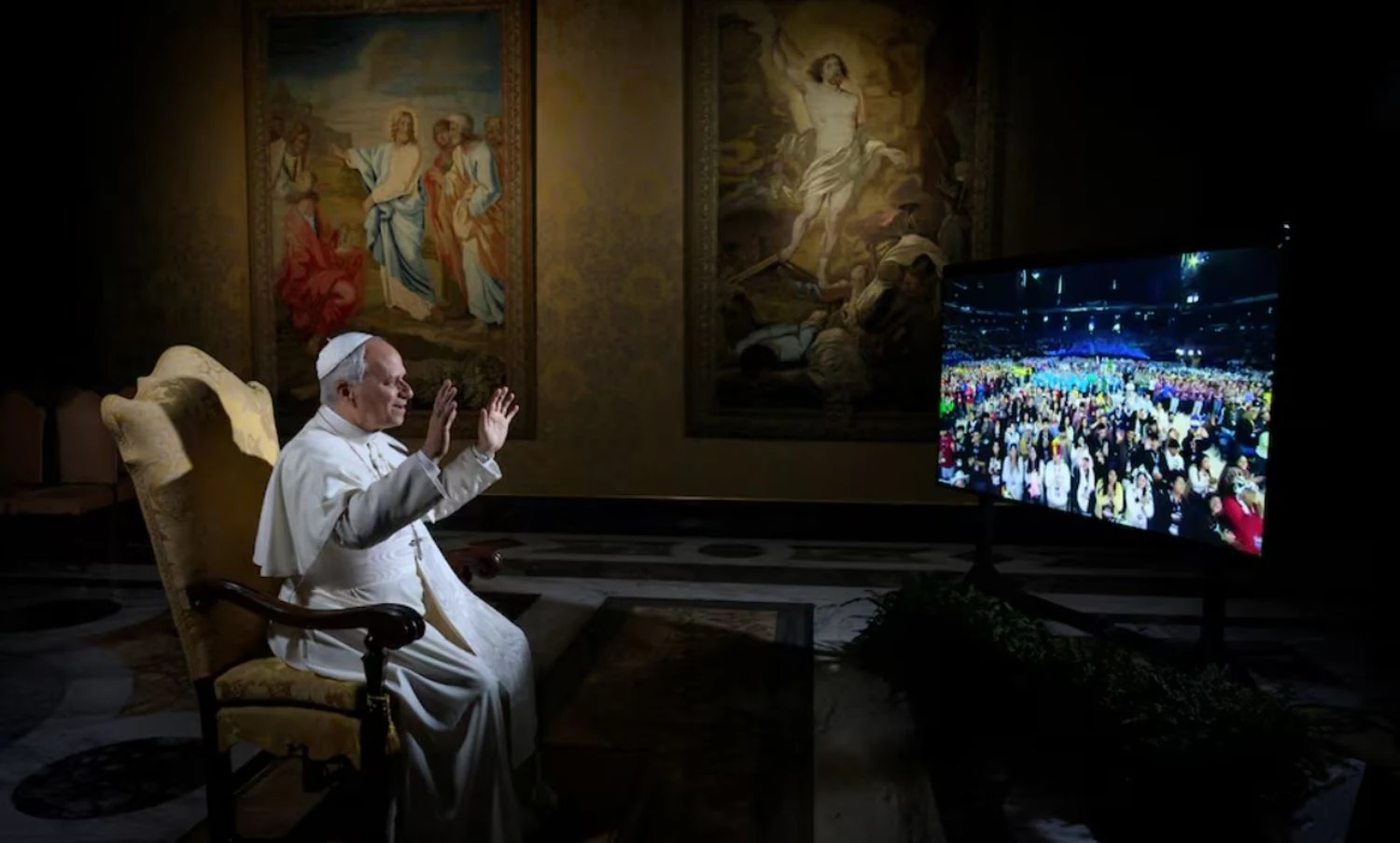 Папа Лев поспілкувався онлайн із молоддю та закликав їх не зловживати ШІ у навчанні