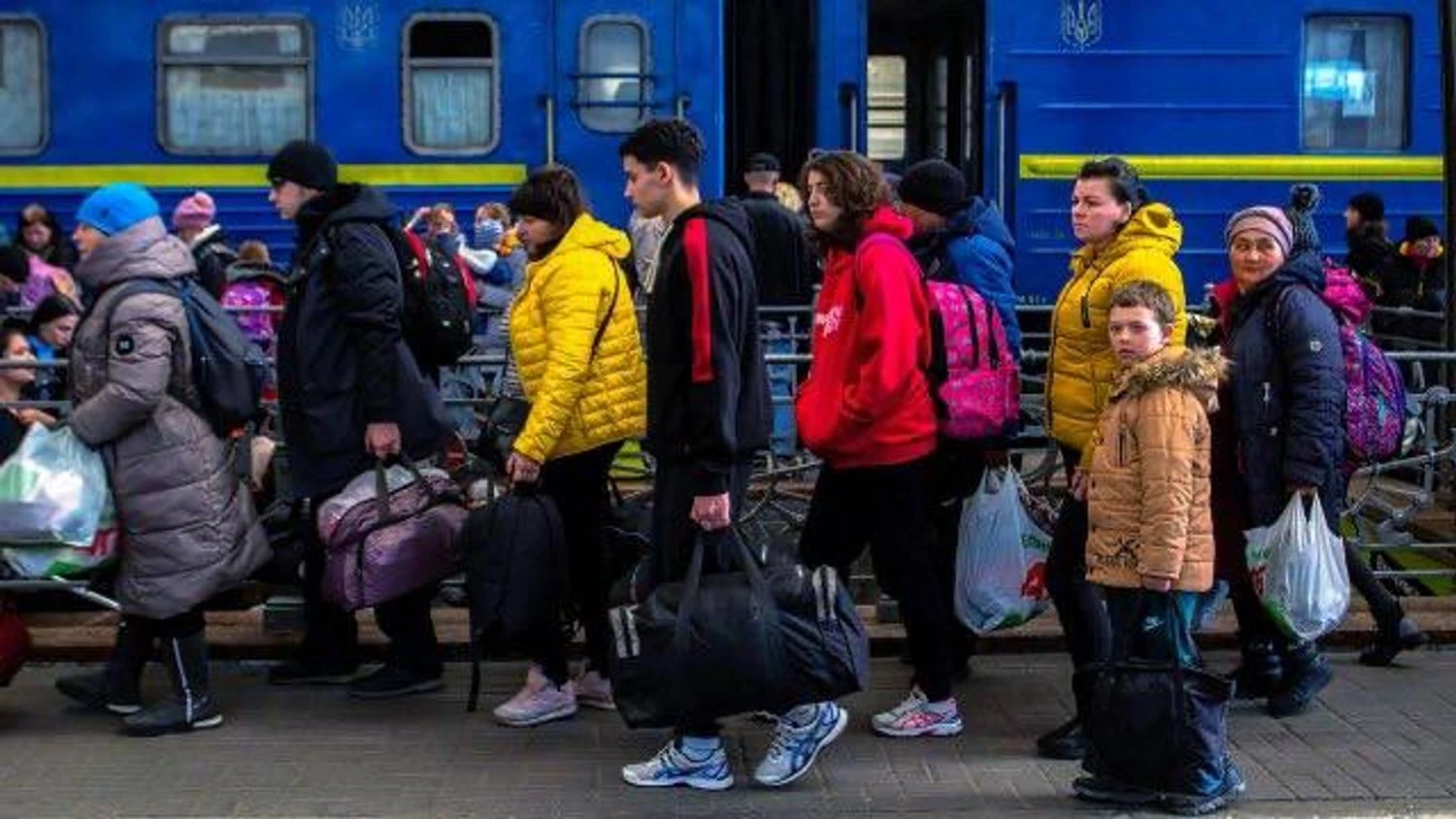 Almost 10 million Ukrainians have become refugees - UN