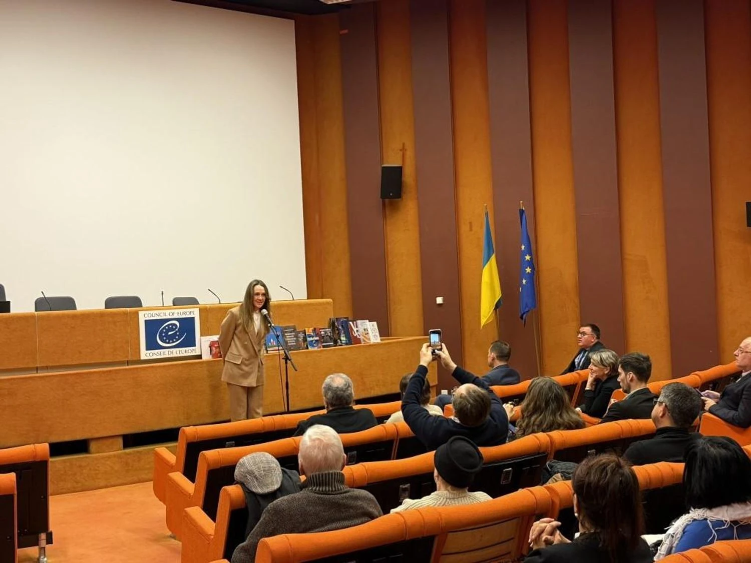 Kateryna Tymchenko presents 