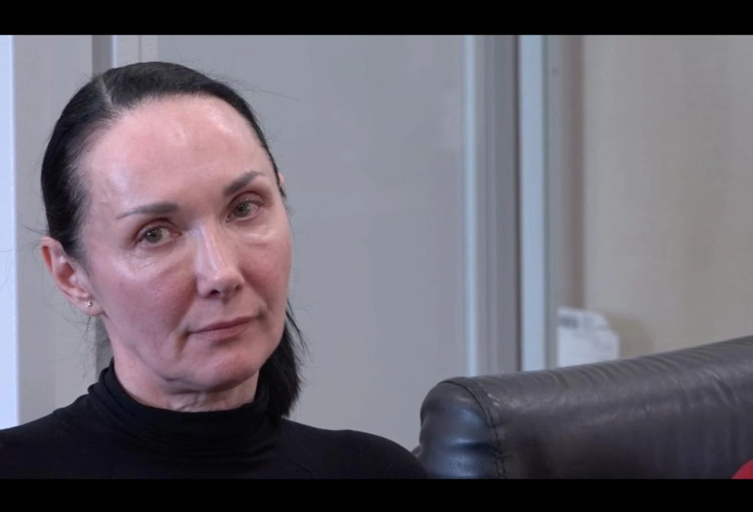 Due to the lawyer's absence, the court could not consider the issue of suspending the oncologist whose patient died in the scandalous "Odrex" clinic