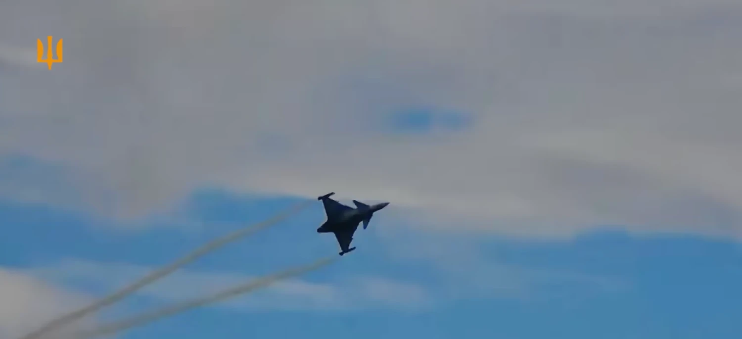 Ukrainian Air Force shows Mirage 2000 fighter jet in action