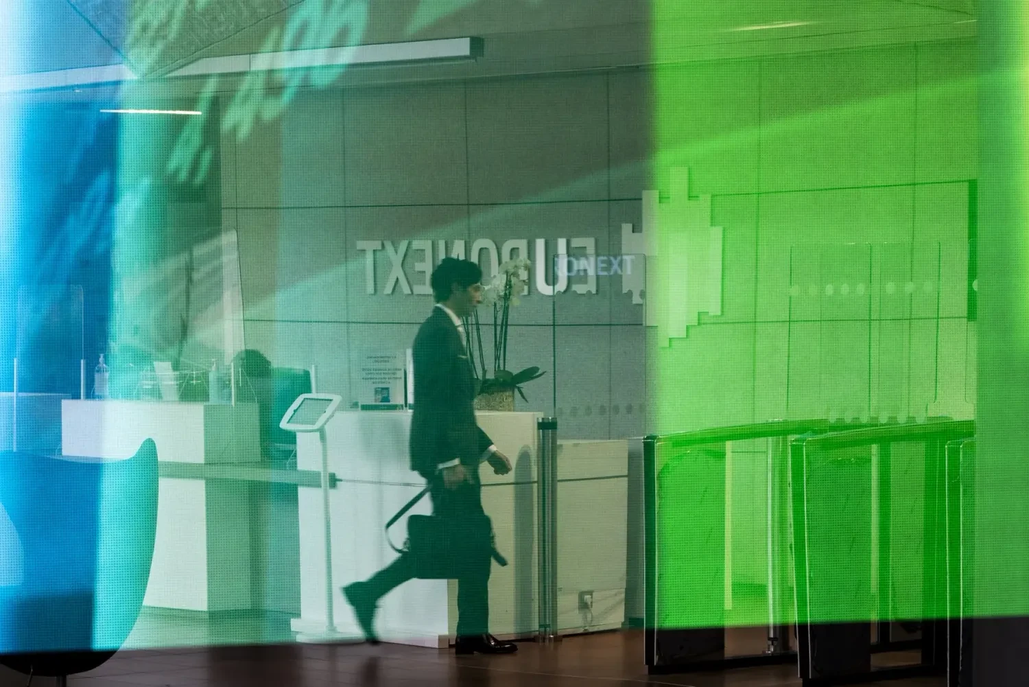 Europe leads global stock rankings, a rare occurrence