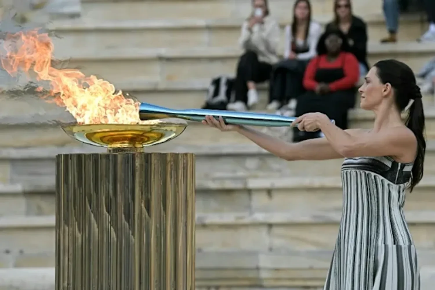 Milan-Cortina 2026: Organizers received the Olympic flame at the Panathenaic Stadium in Athens