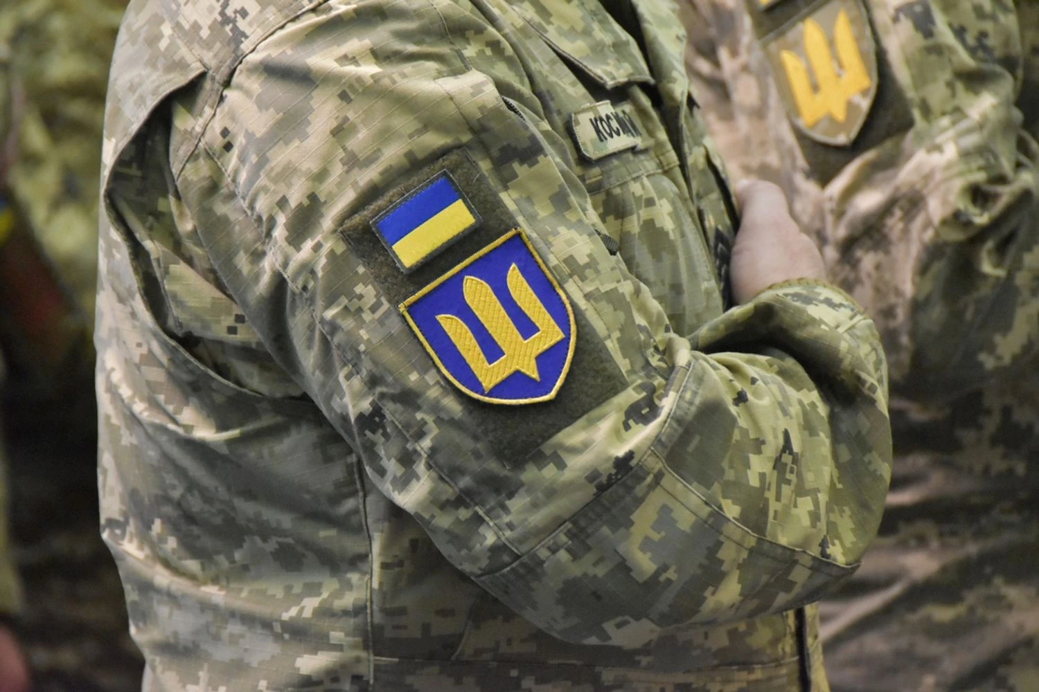 Military contracts, military training, and the possibility for foreigners to serve: the government has adopted a series of decisions for the military