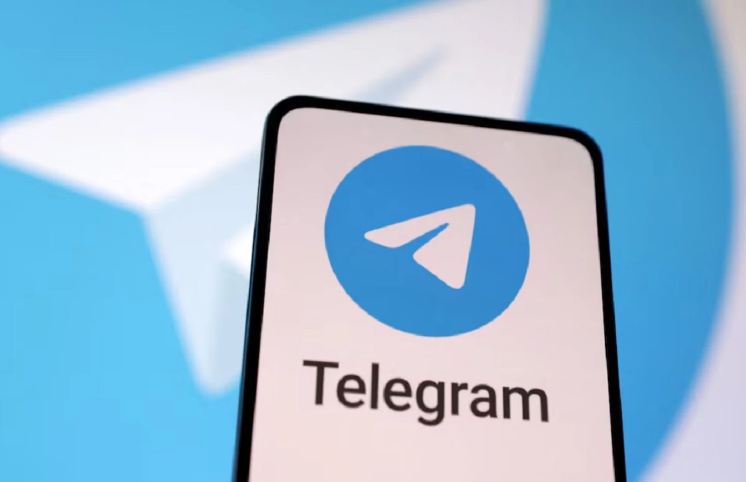 У Telegram з&apos;явився вхід без SMS: месенджер перейшов на ключі доступу
