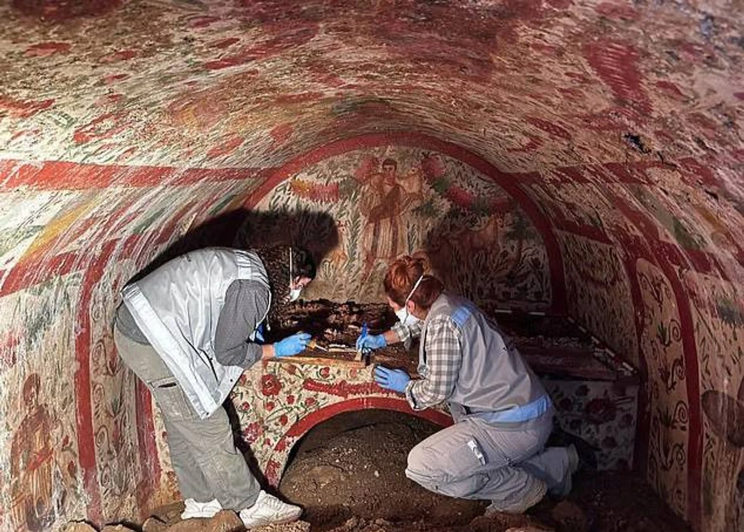 Archaeologists in Turkey discover a vibrant 3rd-century fresco depicting Jesus