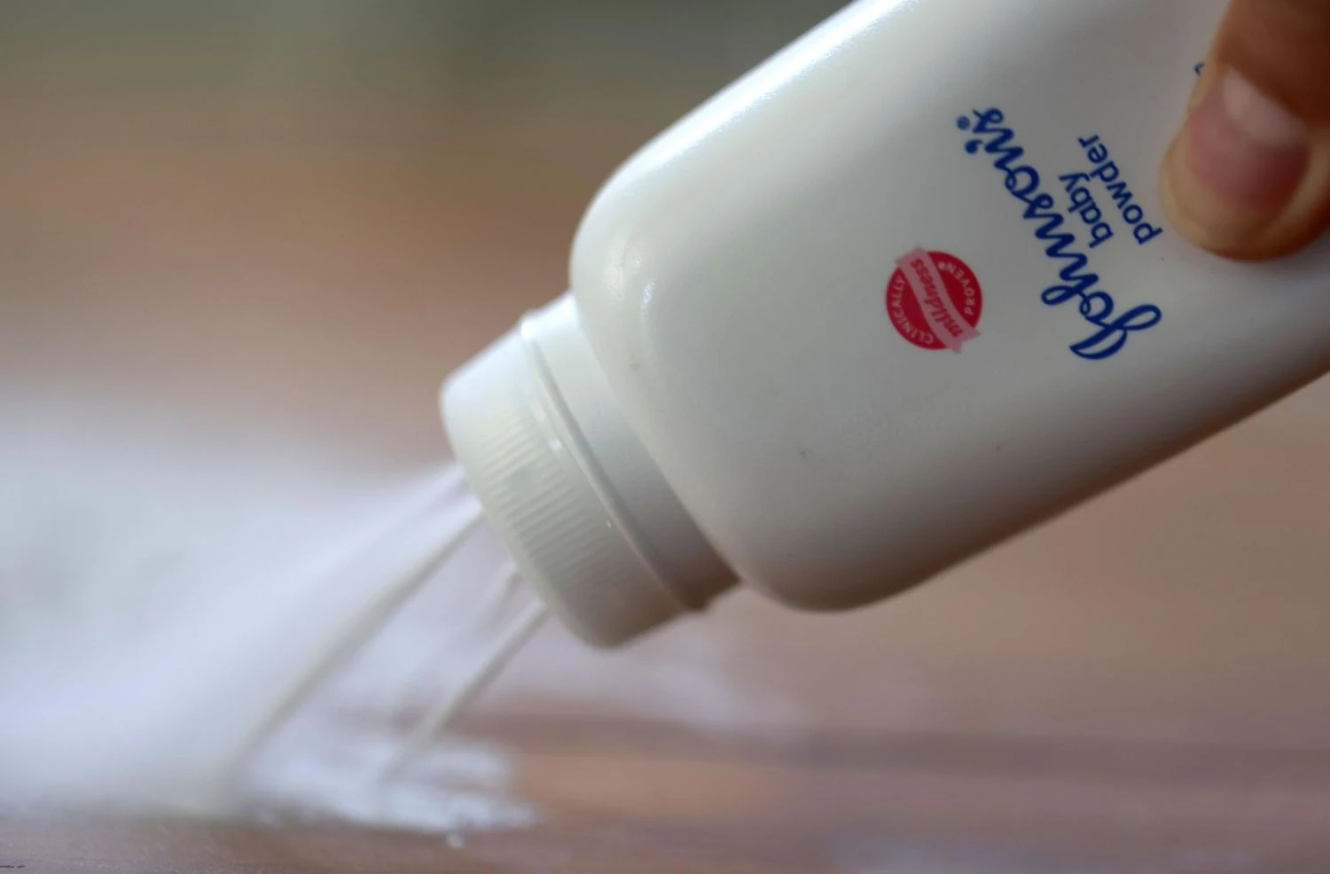 Cancer after baby powder: Johnson &amp; Johnson ordered to pay consumers 40 million in compensation