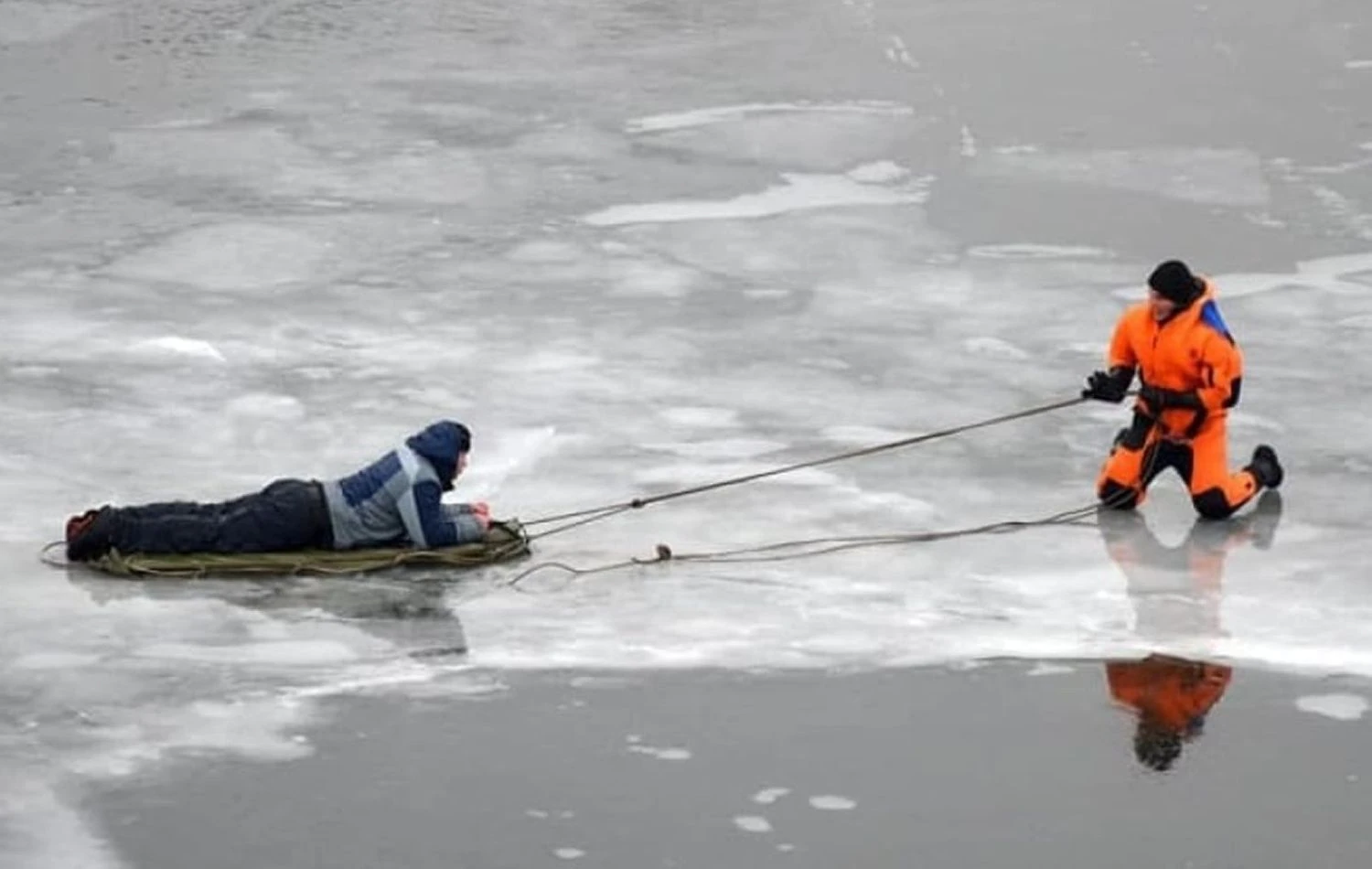 Intensification of ice phenomena expected on Ukrainian rivers and reservoirs: State Emergency Service reminds of safety rules