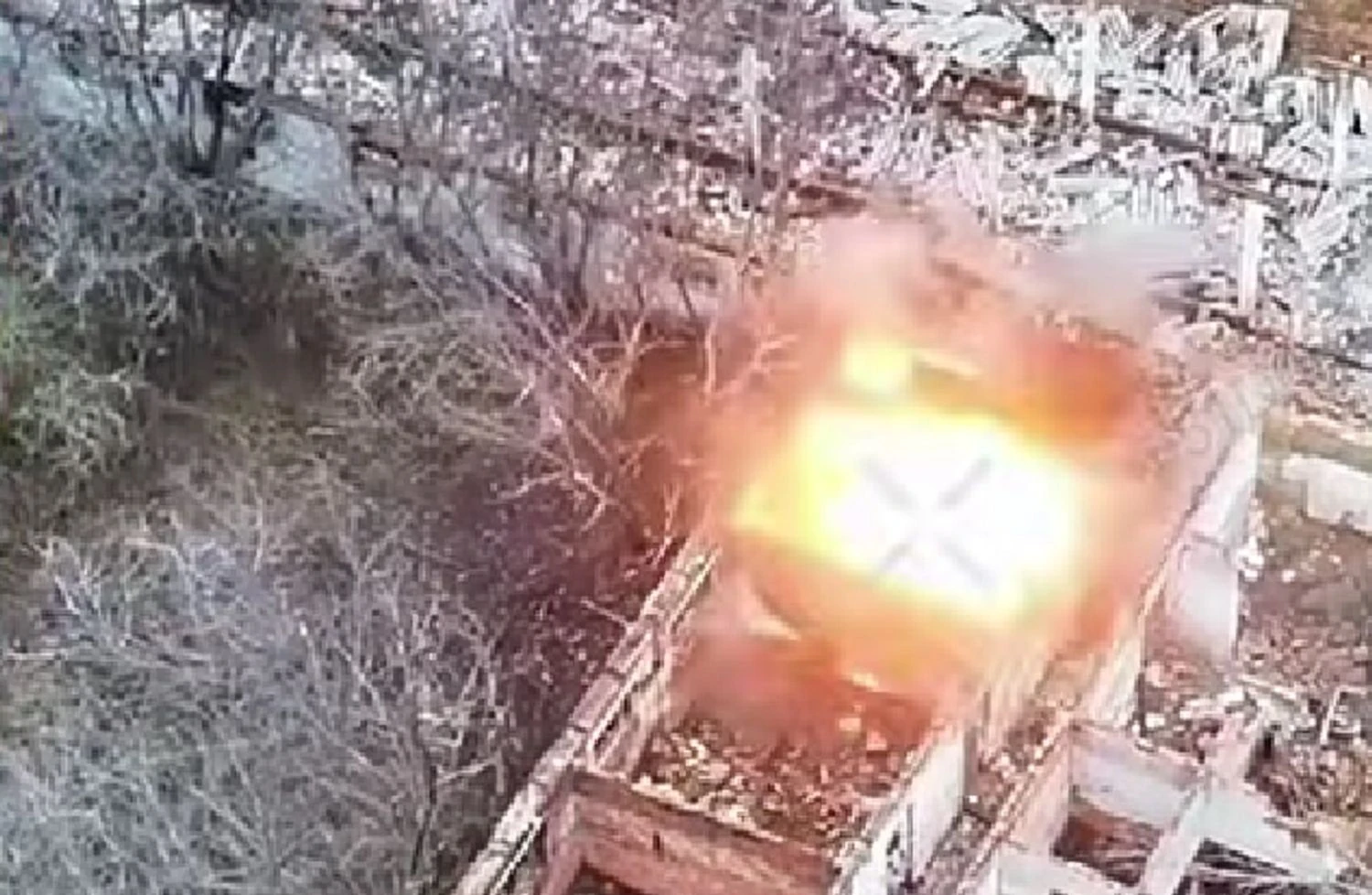 Ukrainian paratroopers hit an enemy self-propelled artillery unit "Gvozdika" in Russia's Kursk region