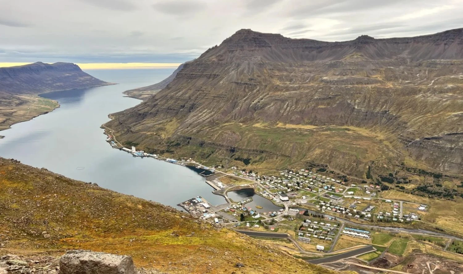 Anomalous Christmas in Iceland: a temperature record of +19.8°C recorded