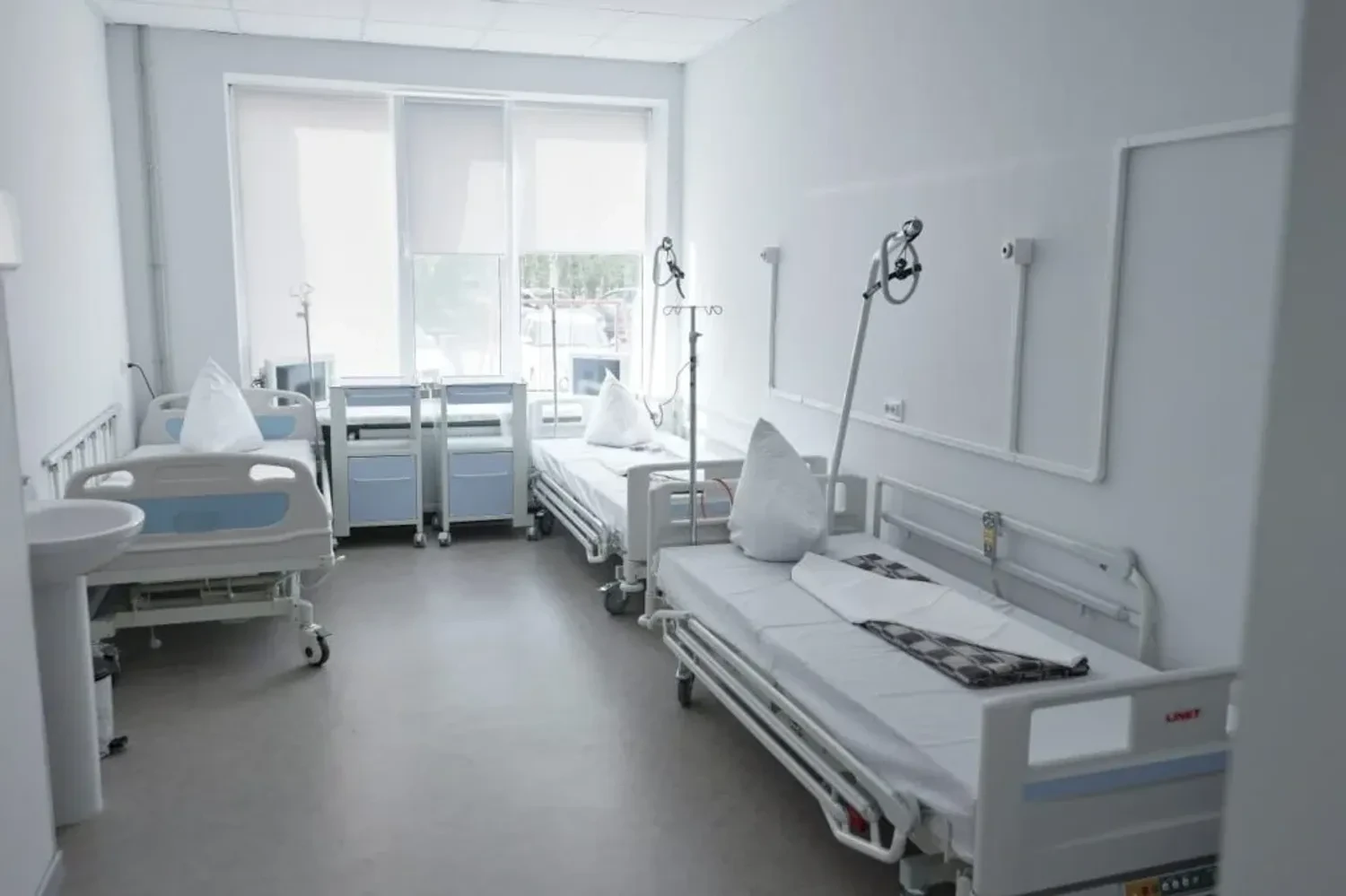 In Zhytomyr, a minor patient was tied up and beaten in the hospital, the police did not respond to reports of torture - Lubinets