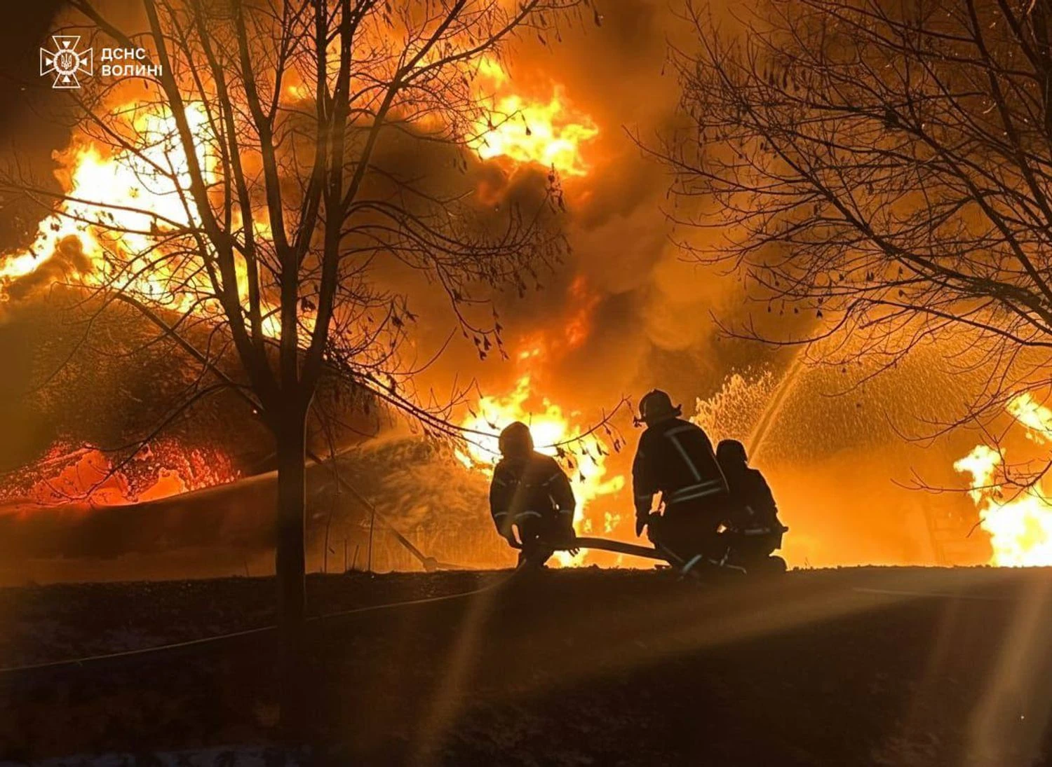 "If the strikes do not stop even on New Year's holidays": Zelenskyy reacted to the Russian attack and counts on what was agreed with America for protection