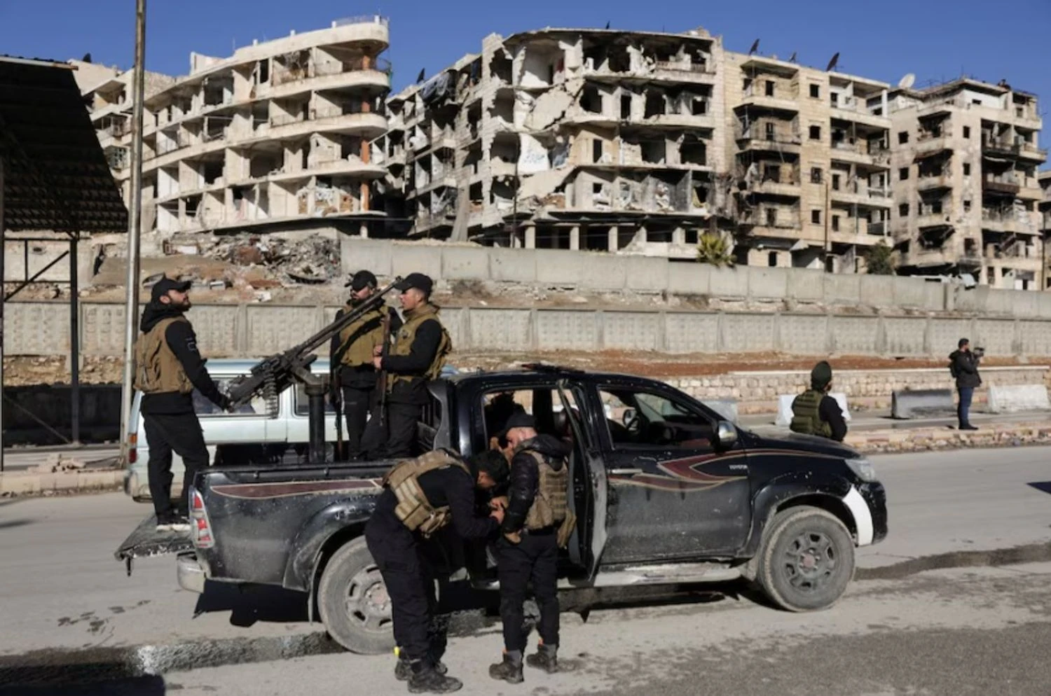 Syrian army begins clearing Kurdish areas of Aleppo after truce failure